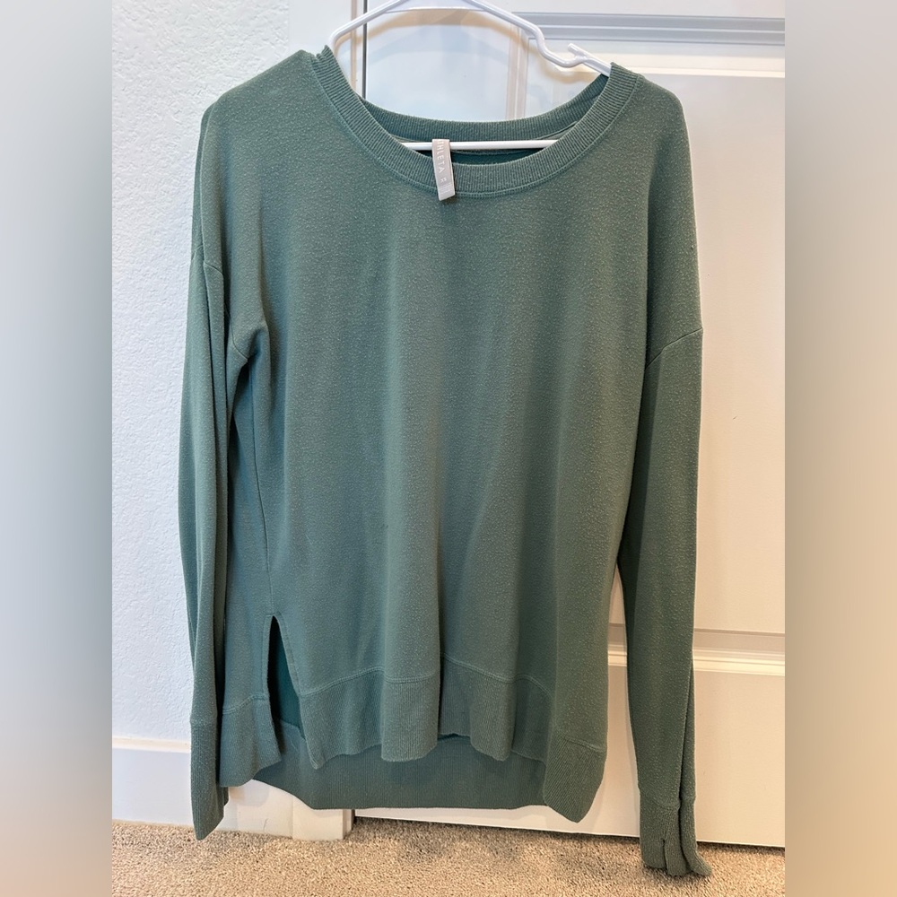 Green Athleta crewneck